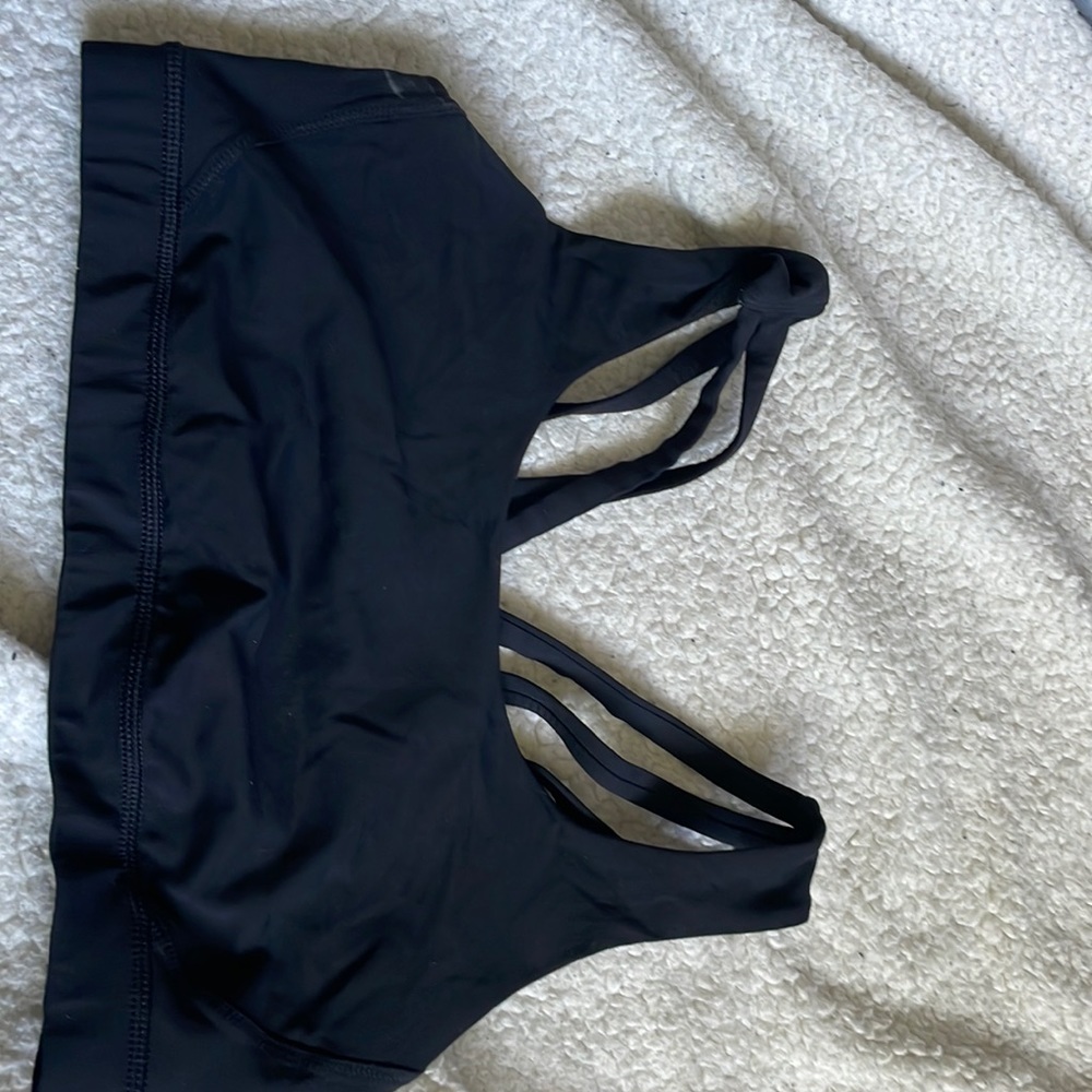 Lululemon Free To Be Sports Bra Size 10 Black